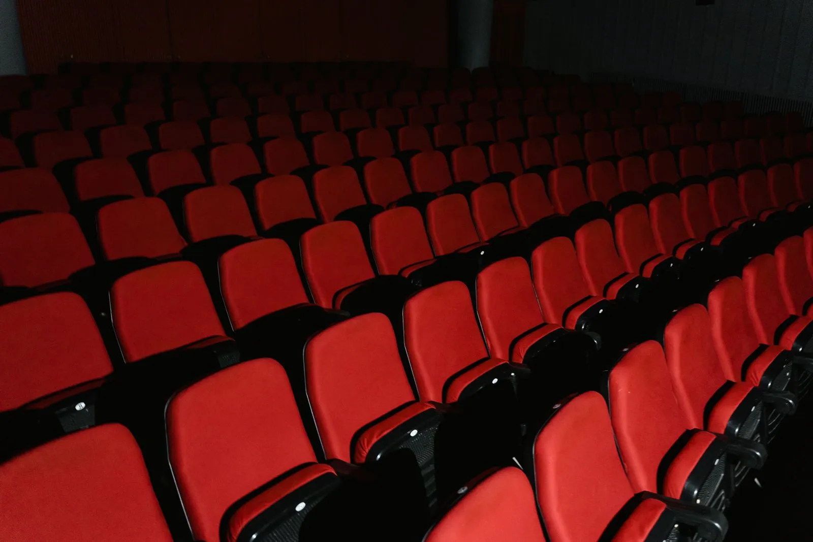 What to Expect During a Theater Seating Reupholstery Project